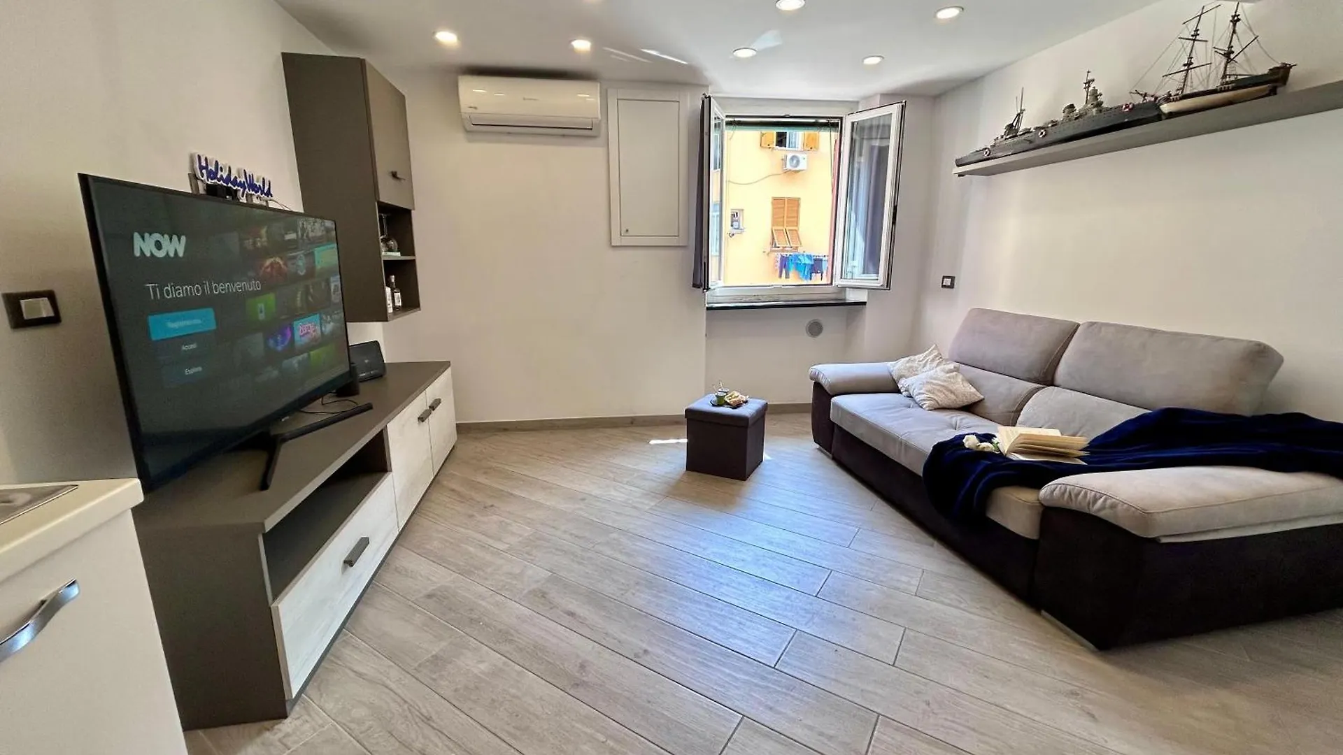 La Finestra Sul Mare By Holiday World Genoa Apartment